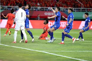 中青报：国足对新加坡要多争取净胜球，伊万只会继续选择强攻